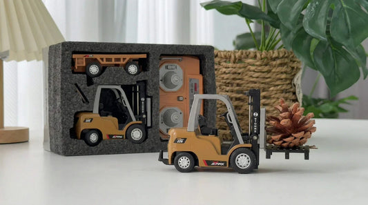 RC Forklift: Beginner Guide to Mini Forklift Toys